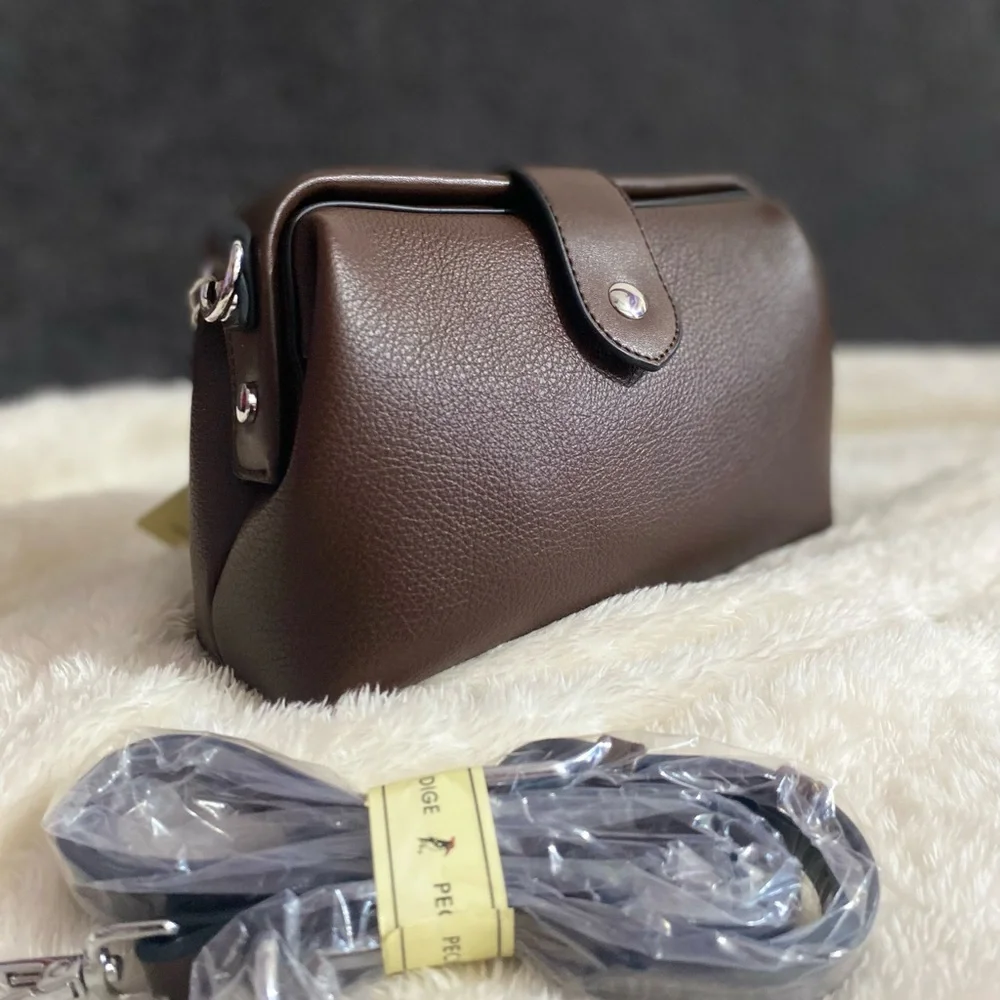 Brown leather bag - Picture 9 of 16